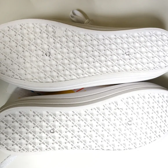 Rainbow Sunshine White Canvas Tennis Shoes size 8 NEW - Picture 5 of 7